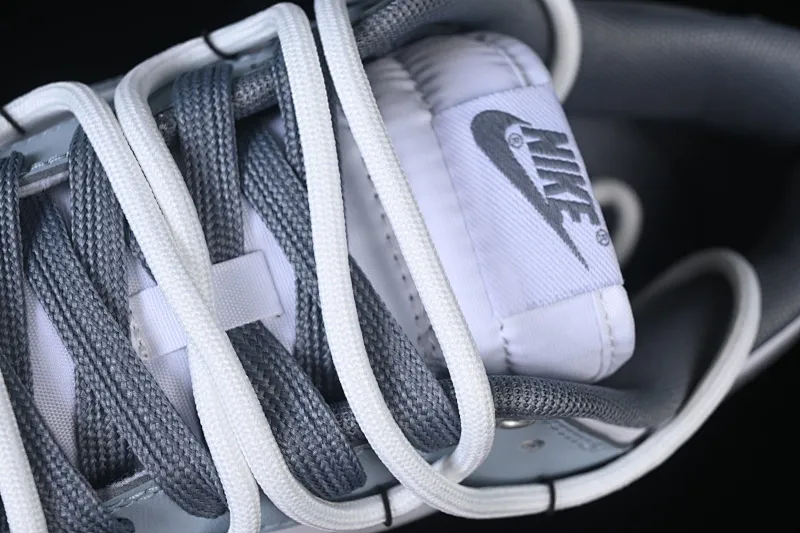 All categories Nk SB Dunk Series Nk SB Dunk Low High-end customized low-top sneakers Nike SB Dunk Low "Just Do it" white and blue straps Anniversary high-end customized low-top casual sneakers BG0510-058